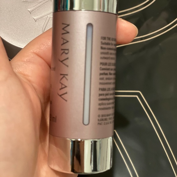 Marykay Timewise Repair Volume Firm Bundle